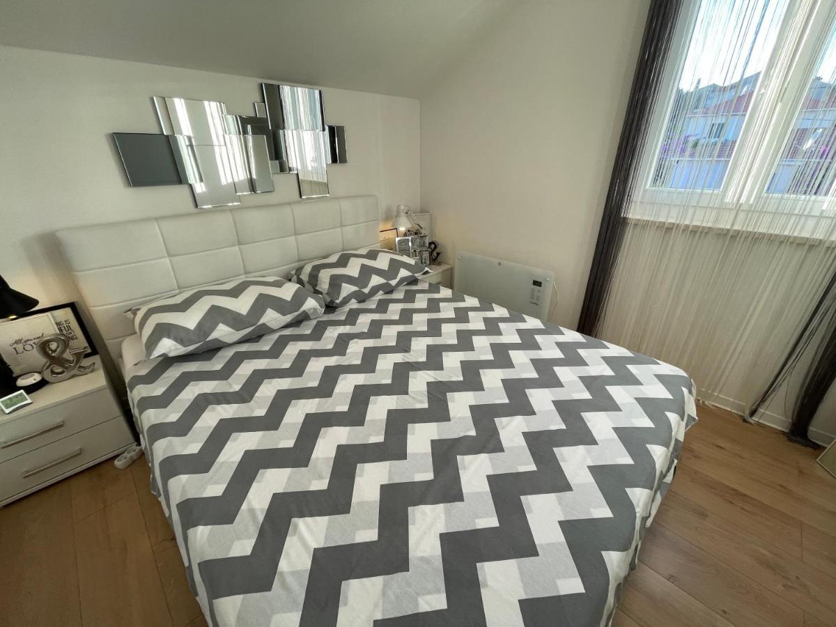 Apartment New Chic Supetar Eksteriør billede