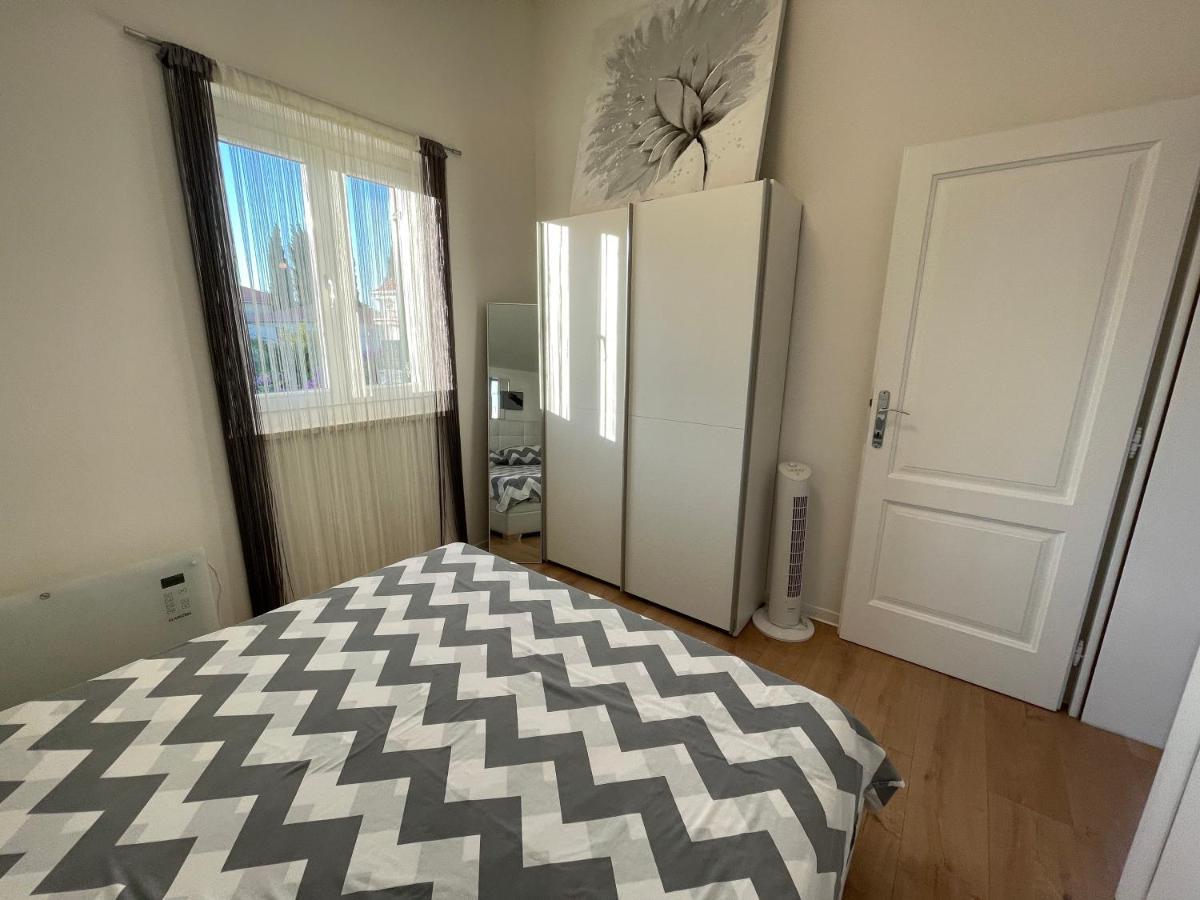 Apartment New Chic Supetar Eksteriør billede