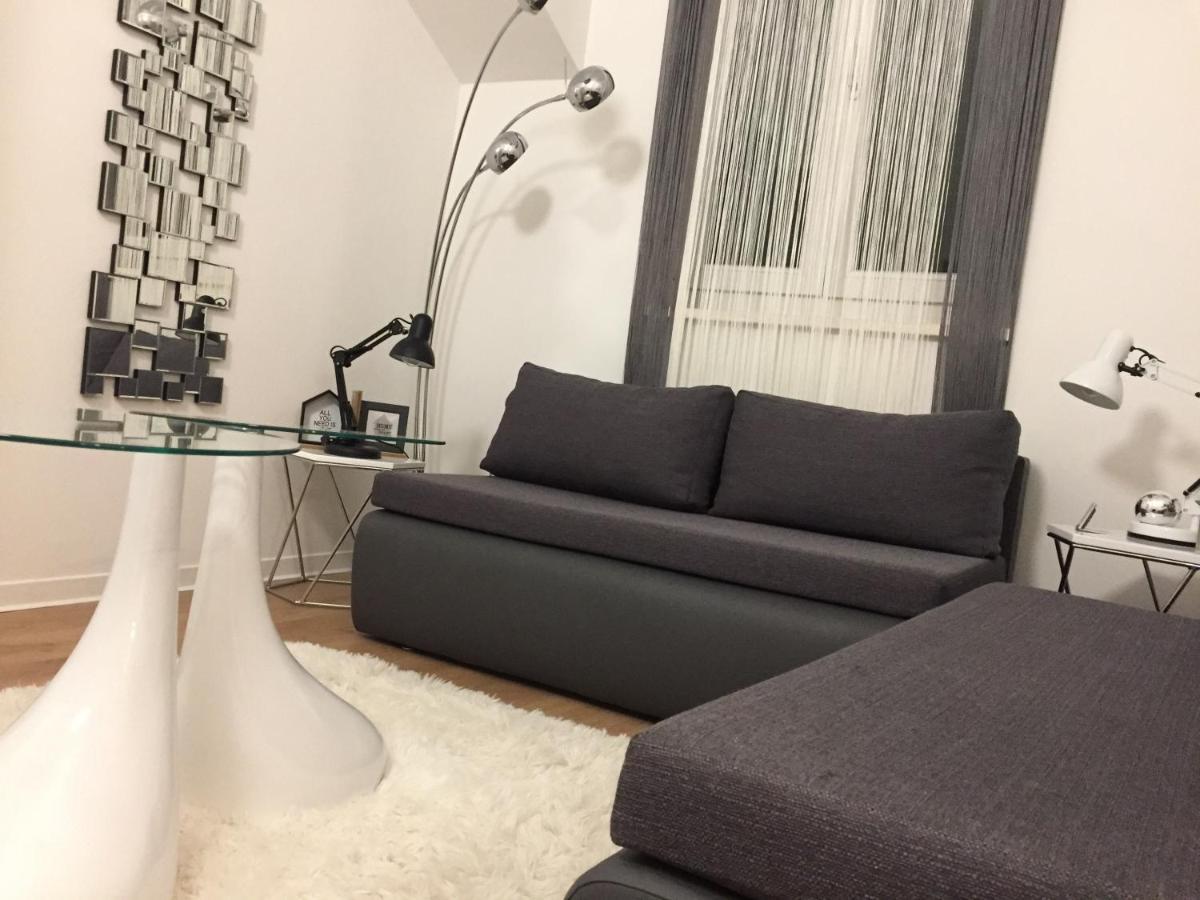 Apartment New Chic Supetar Eksteriør billede