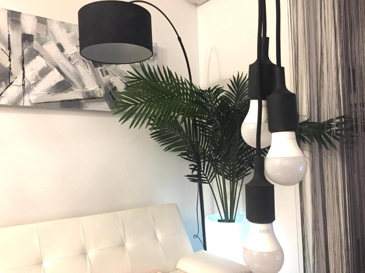 Apartment New Chic Supetar Eksteriør billede