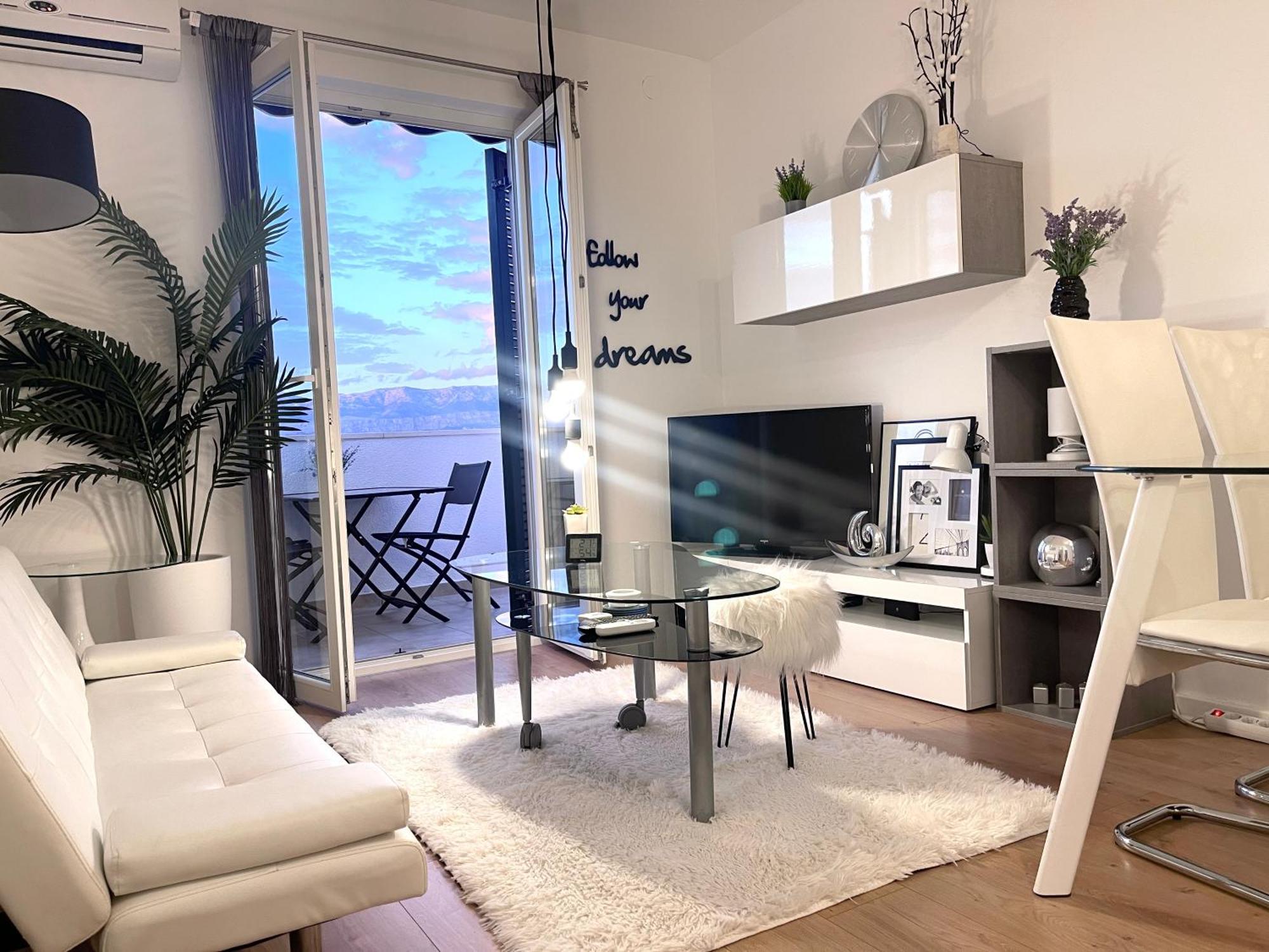 Apartment New Chic Supetar Eksteriør billede